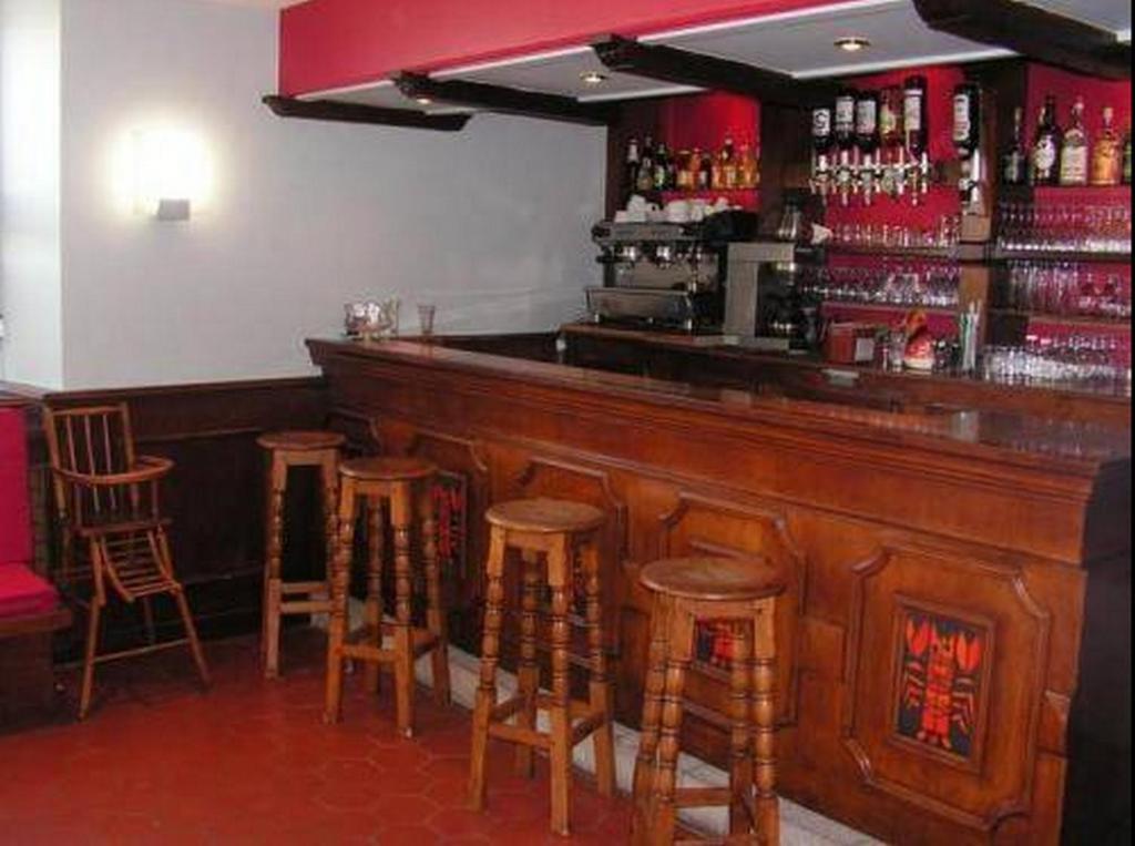Au P'Tit Quinquin Hotell Le Val-Saint-Père Eksteriør bilde
